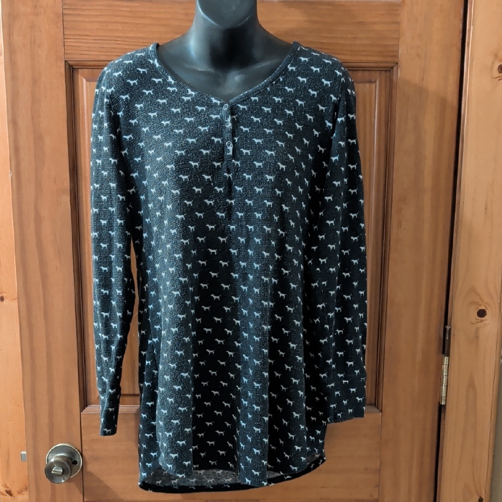 PINK Victoria's Secret Black and White Long Sleeve Blouse